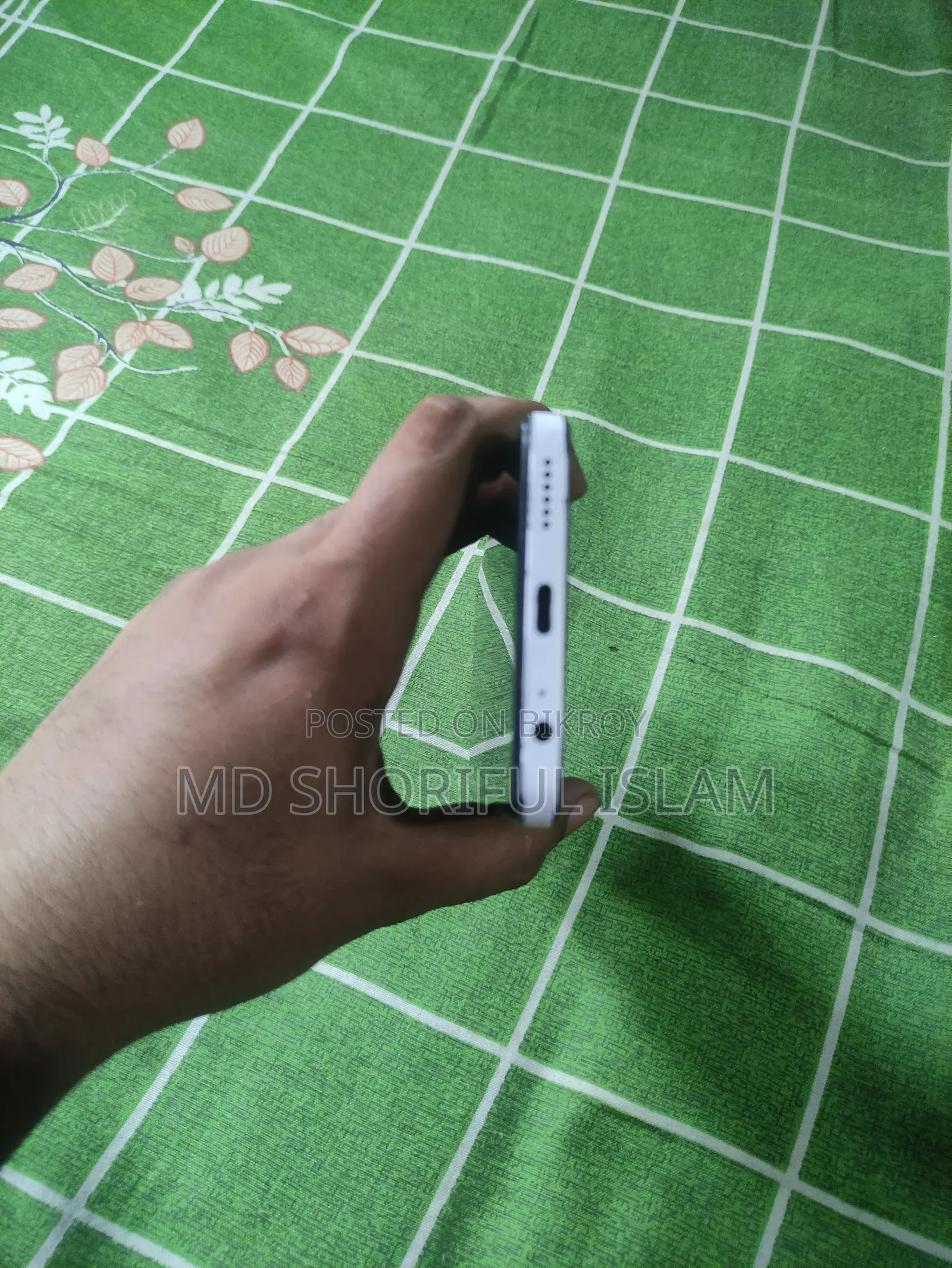টেকনো স্পার্ক ১০ প্রো ১২৮ জিবি সাদা