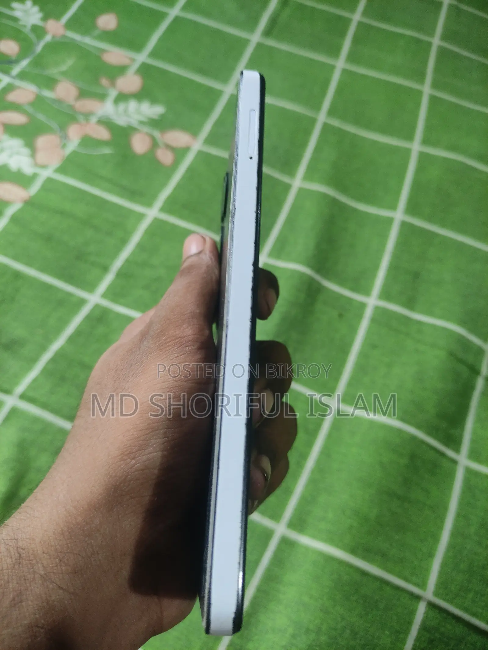টেকনো স্পার্ক ১০ প্রো ১২৮ জিবি সাদা