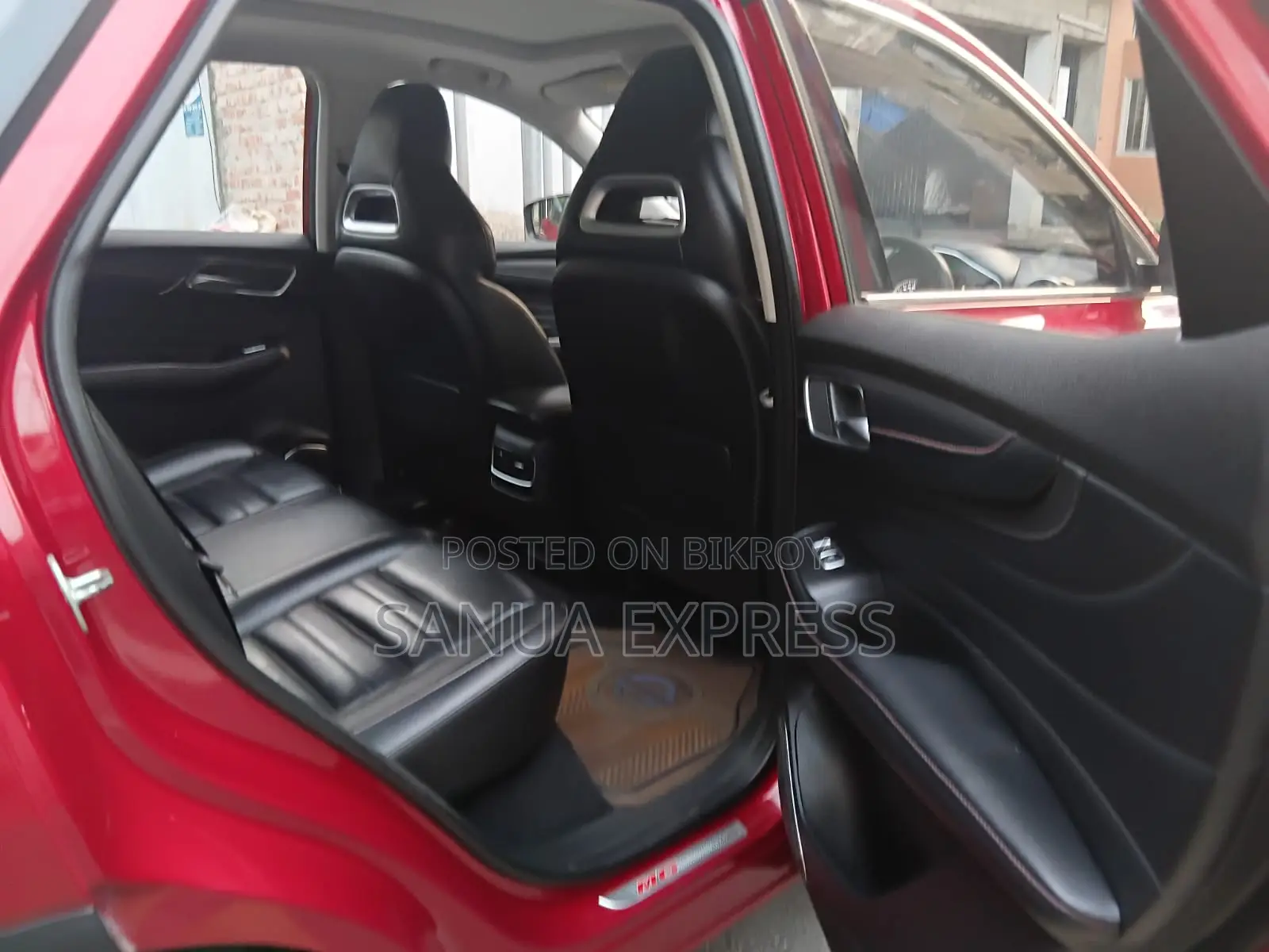 MG HS 2021 Red