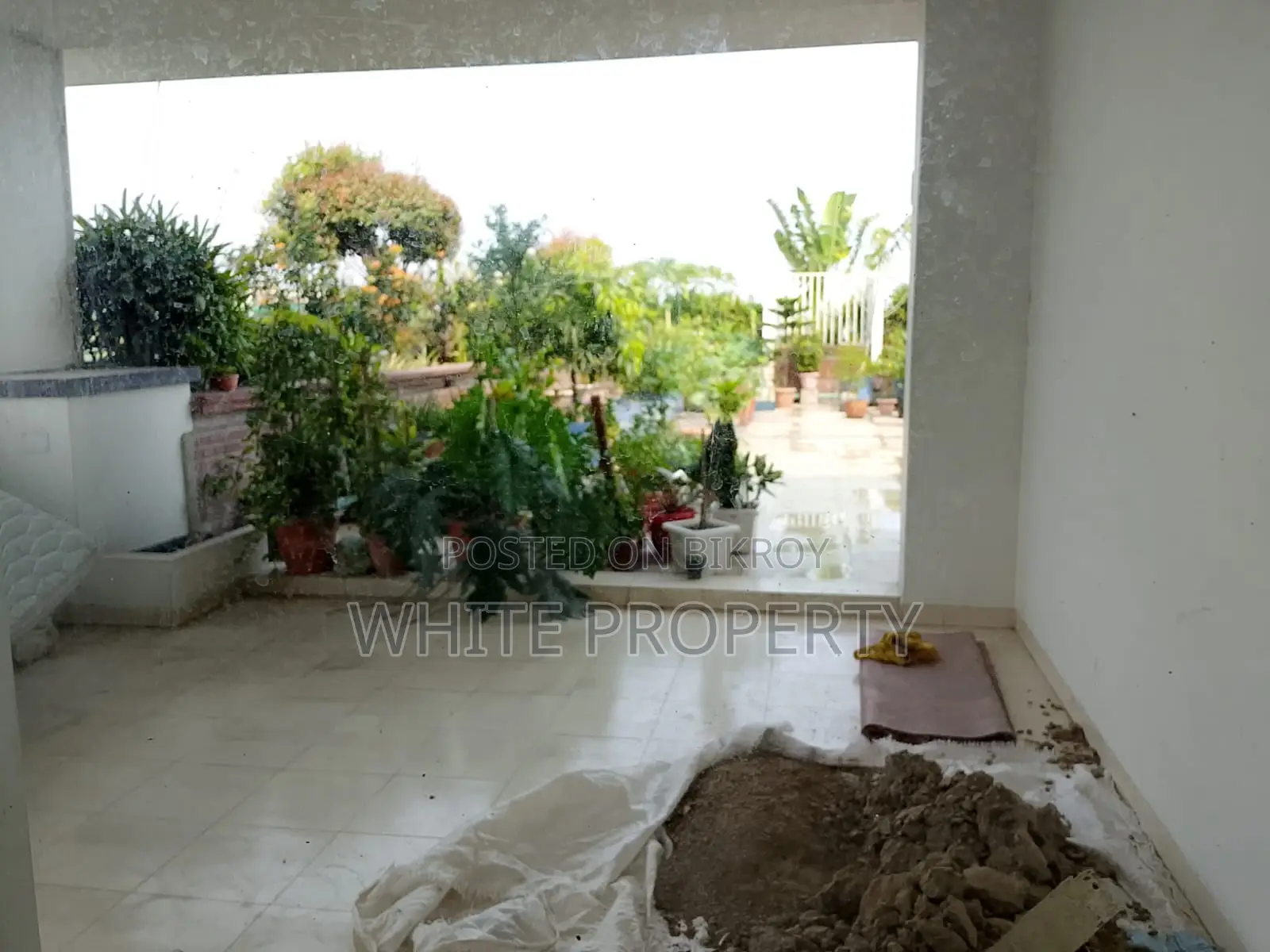 4-Bedroom Apartment in White Property, Gulshan for Sale