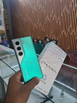 টেকনো ক্যামন ৪০ প্রো ৪জি ২৫৬ জিবি গ্রিন