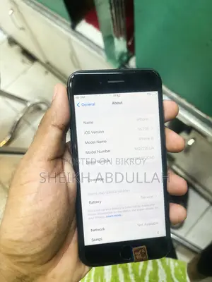 অ্যাপল আইফোন ৮ ৬৪ জিবি ব্ল্যাক