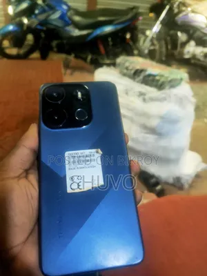 Tecno Spark Go 64 GB Black