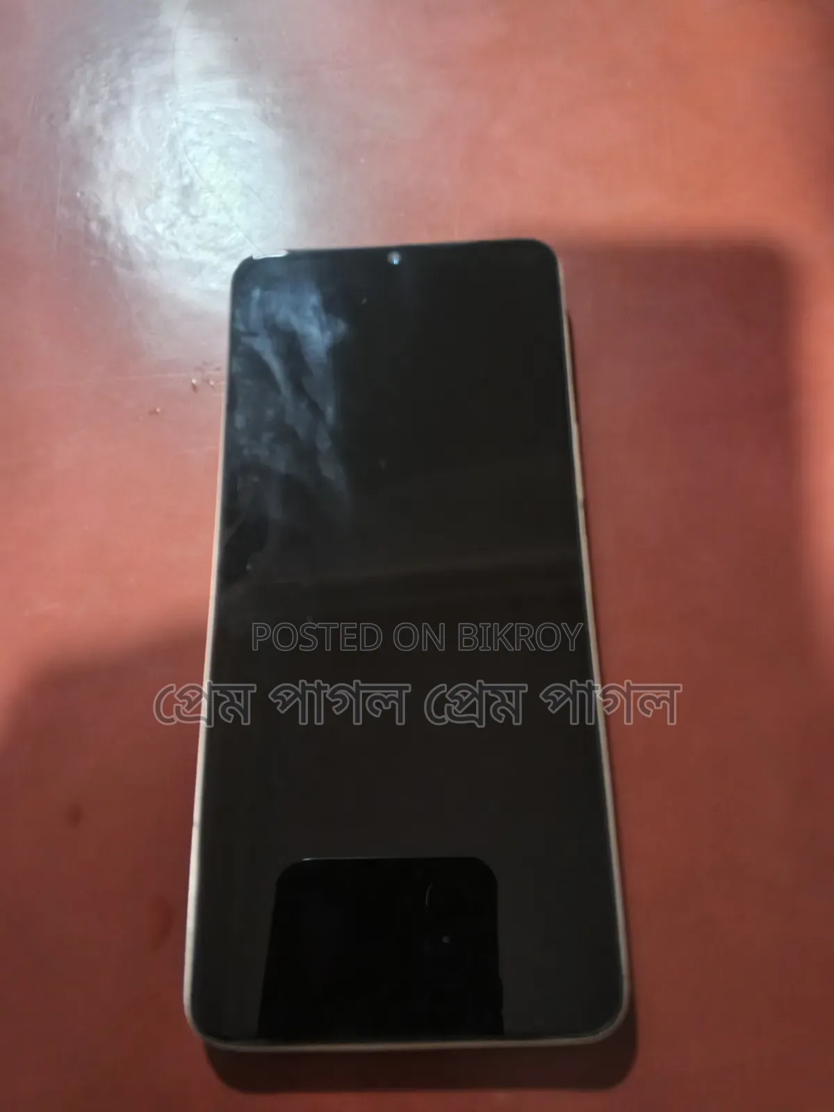 Vivo Y04 64 GB