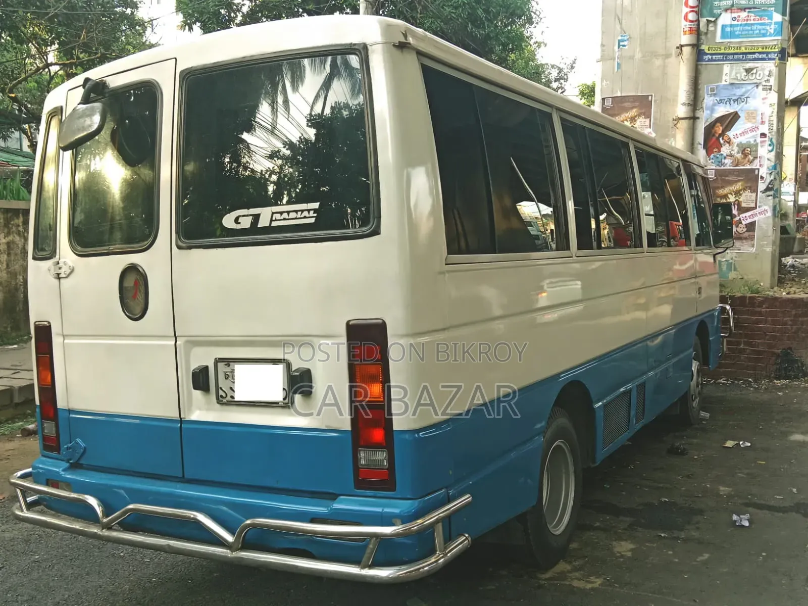 টয়োটা কোস্টার ২০০১ নীল