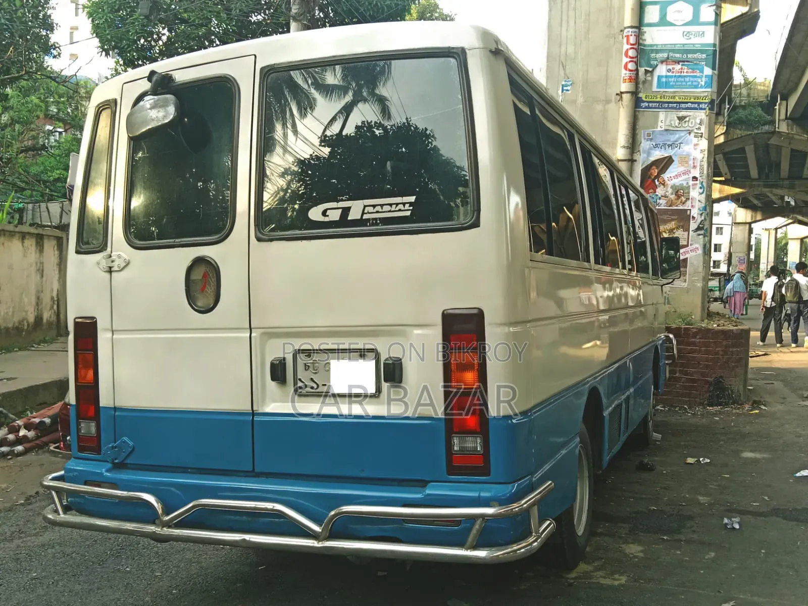 টয়োটা কোস্টার ২০০১ নীল