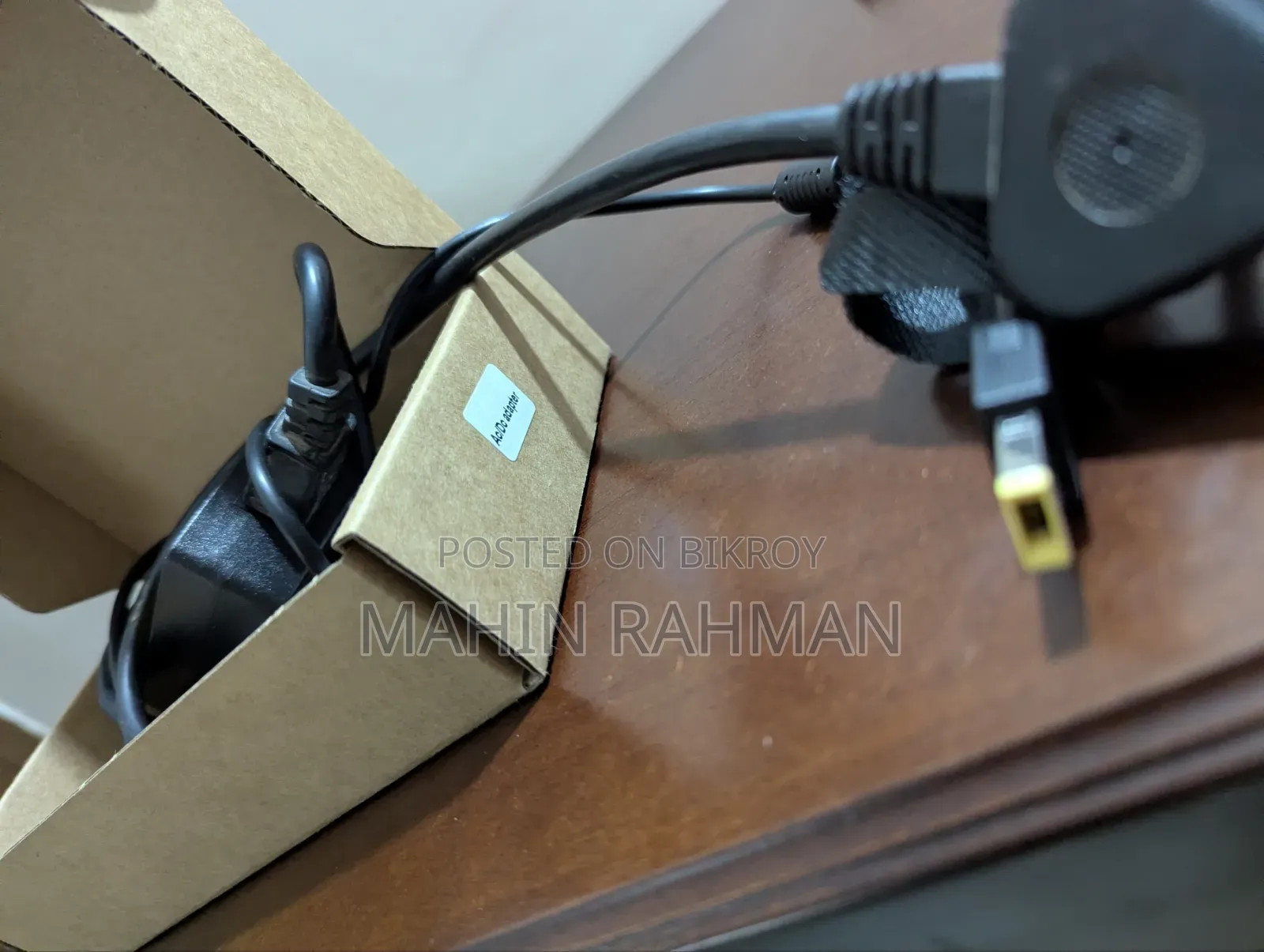 Laptop Lenovo V330 8GB Intel Core i3 SSD 1T