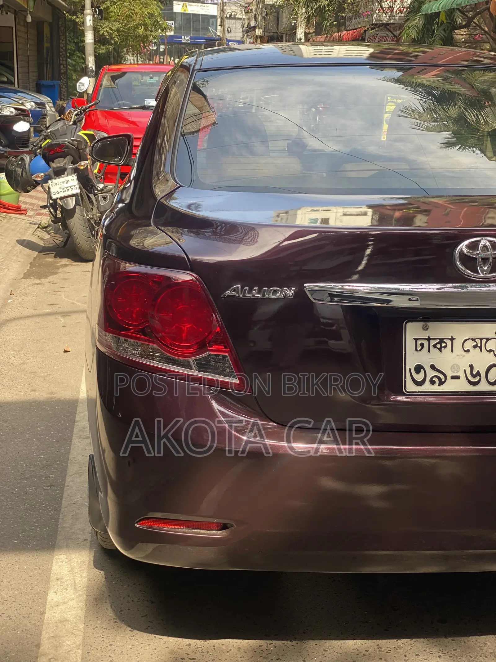 টয়োটা অ্যালিয়ন ২০১৩ মেরুন