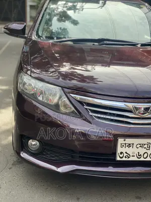 টয়োটা অ্যালিয়ন ২০১৩ মেরুন