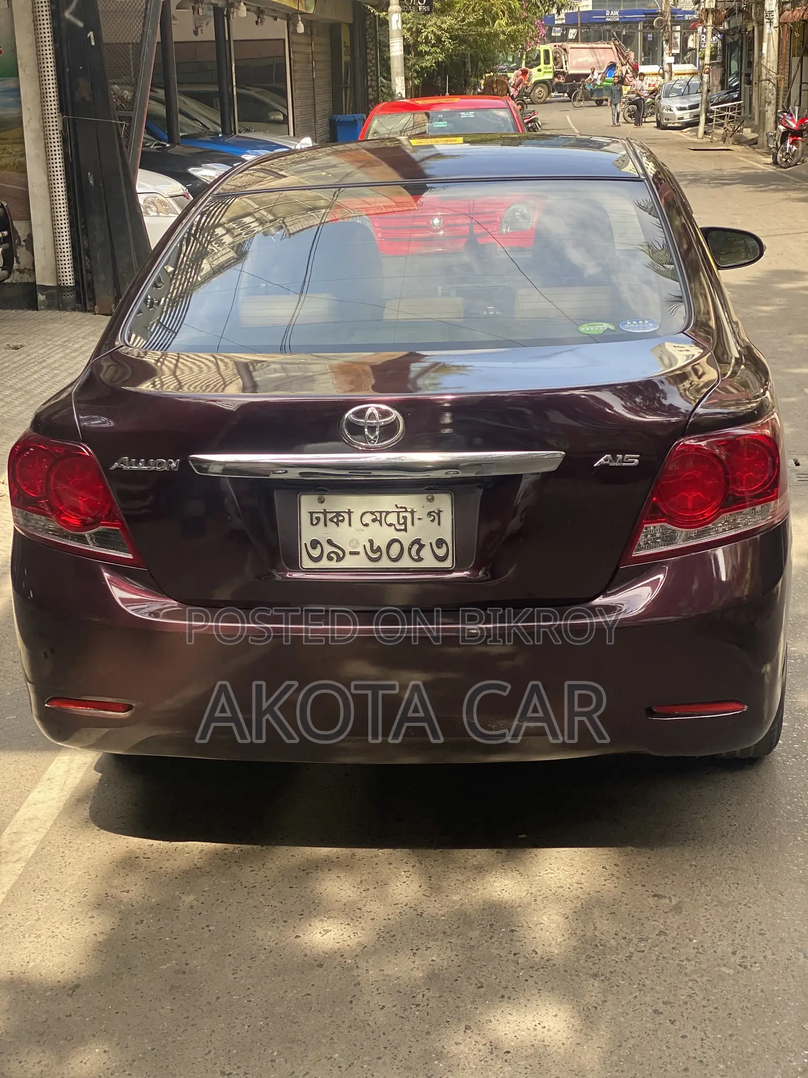 টয়োটা অ্যালিয়ন ২০১৩ মেরুন