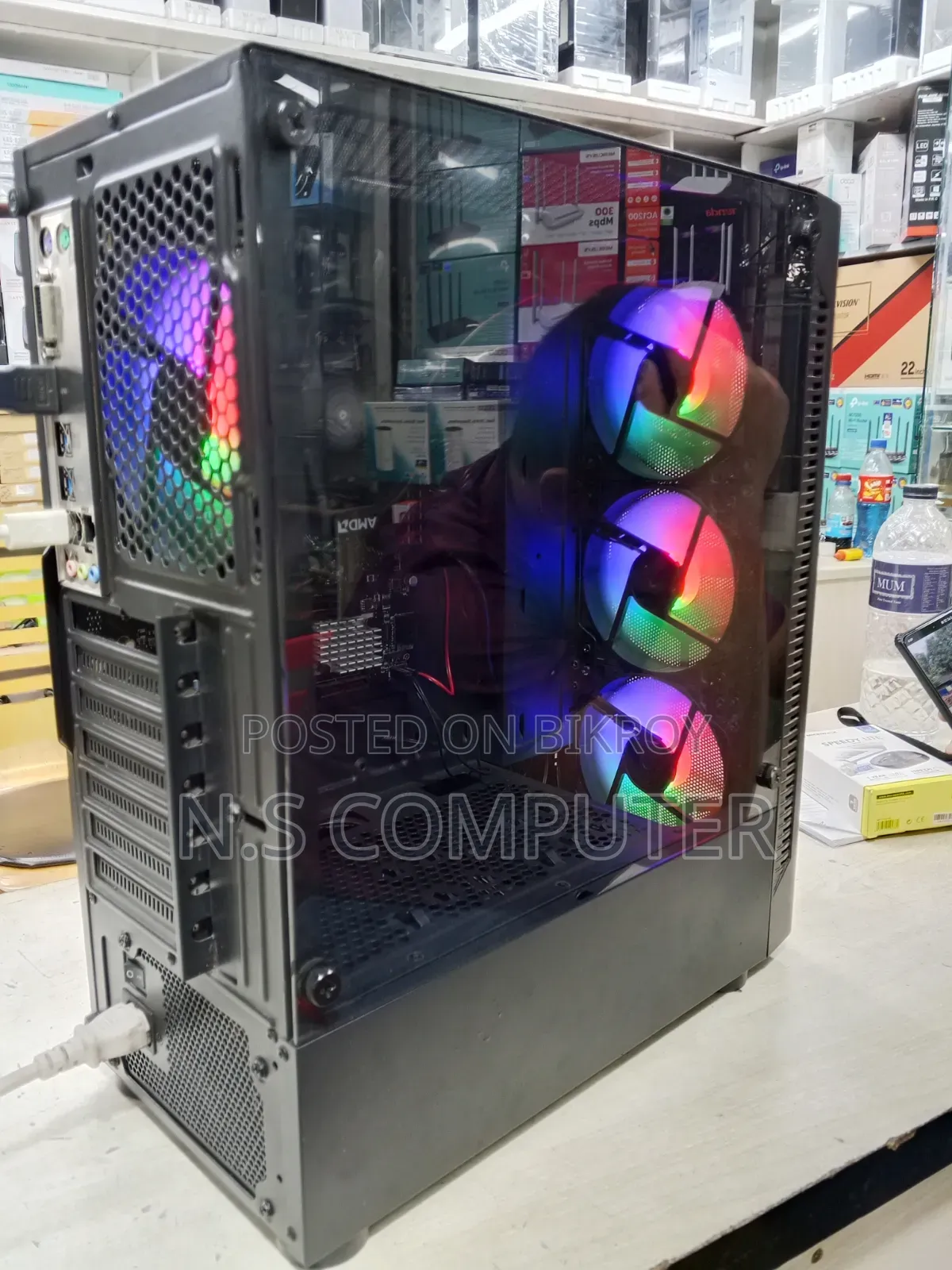 Desktop Computer 16GB AMD Ryzen 5 SSD 256GB