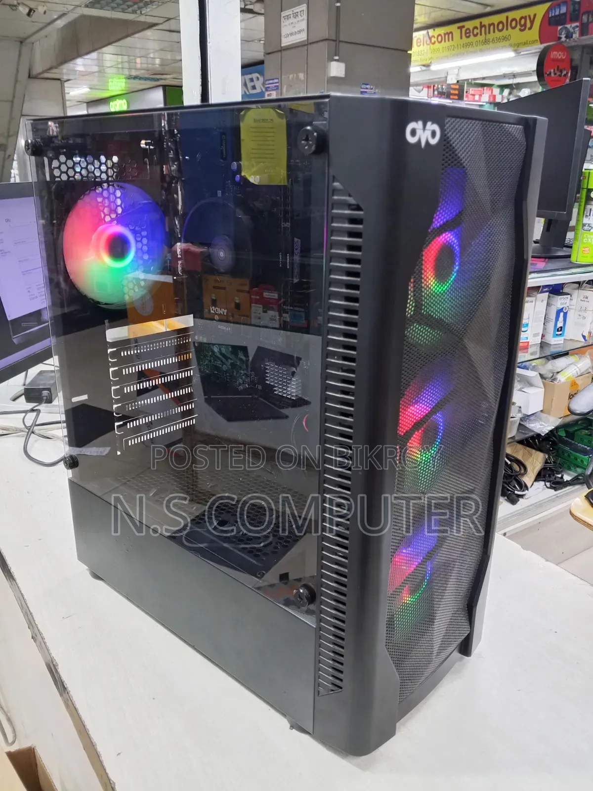 Desktop Computer 16GB AMD Ryzen 5 SSD 256GB