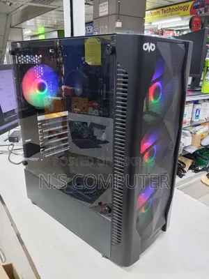 Desktop Computer 16GB AMD Ryzen 5 SSD 256GB