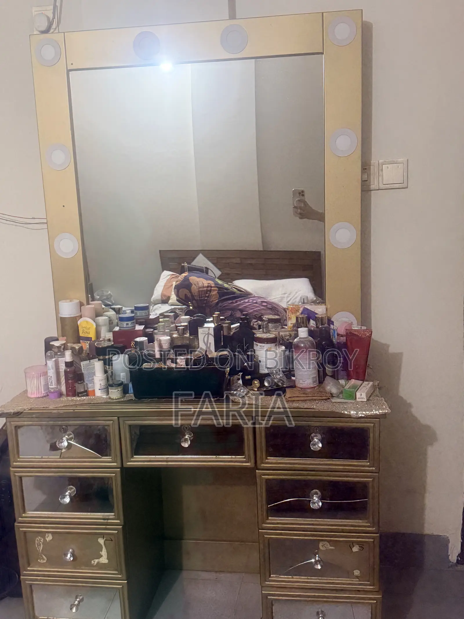 Selling the Dressing Table