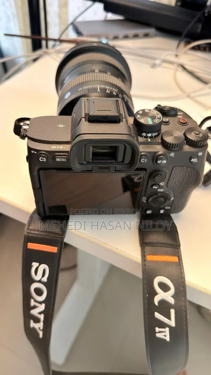 Sony A7 IV + Sigma 24-70 F2.8 DG DN II Art - Fully Brand New Condition