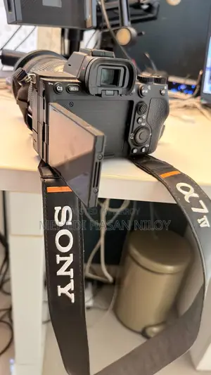 Sony A7 IV + Sigma 24-70 F2.8 DG DN II Art - Fully Brand New Condition