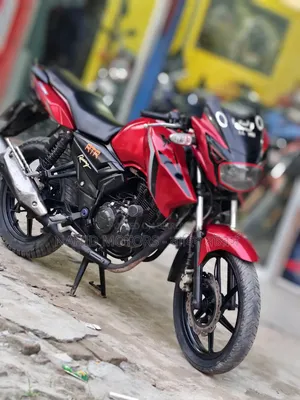 TVS Apache RTR 160 2V 2018 Red