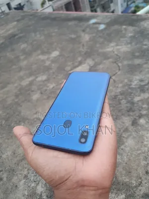 স্যামসাং গ্যালাক্সি এ২০ ৩২ জিবি নীল