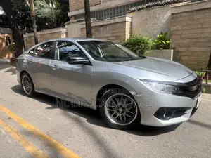 Honda Civic 2018 Silver