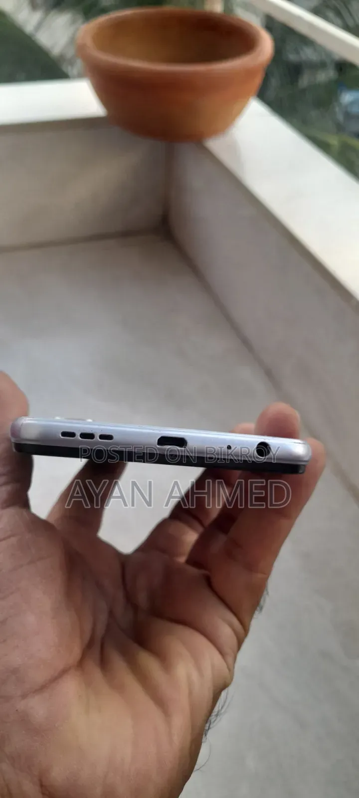Vivo Y12s 32 GB নীল