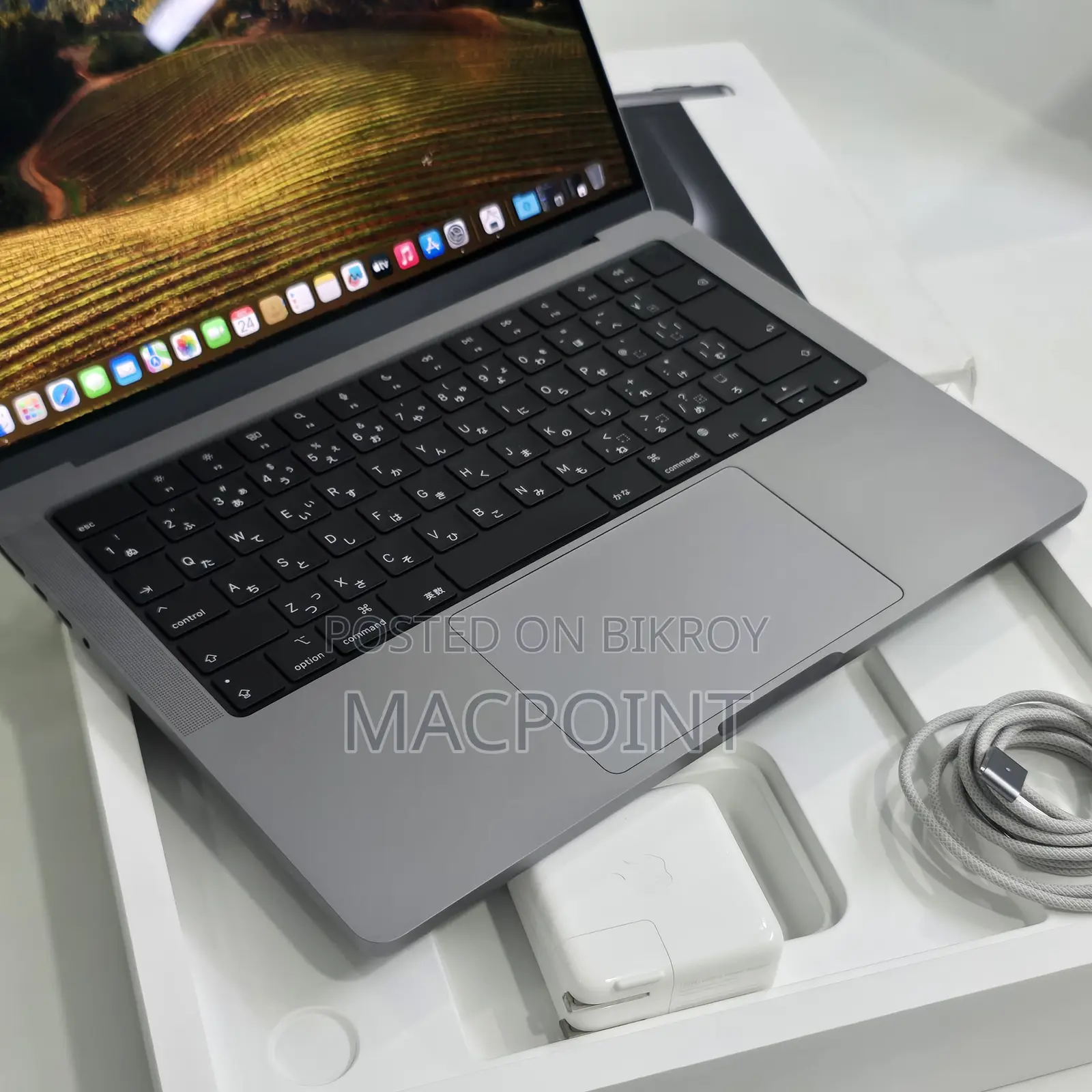 Laptop Apple MacBook Pro 2023 M3 8GB Apple M3 SSD 512GB
