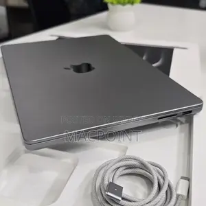 Laptop Apple MacBook Pro 2023 M3 8GB Apple M3 SSD 512GB