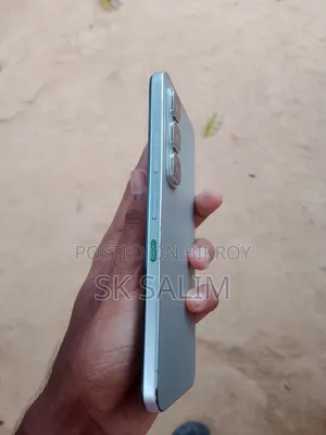 ইনফিনিক্স হট ৬০আই ১২৮ জিবি সাদা