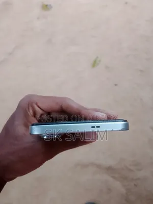 Infinix Hot 60i 128 GB White