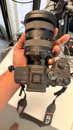 Sony A7 IV + Sigma 24-70 F2.8 DG DN II Art - Fully Brand New Condition