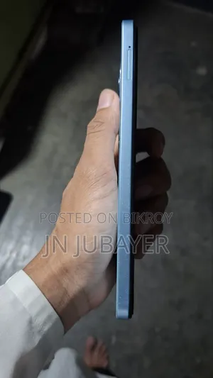 Vivo Y19s 128 GB Silver