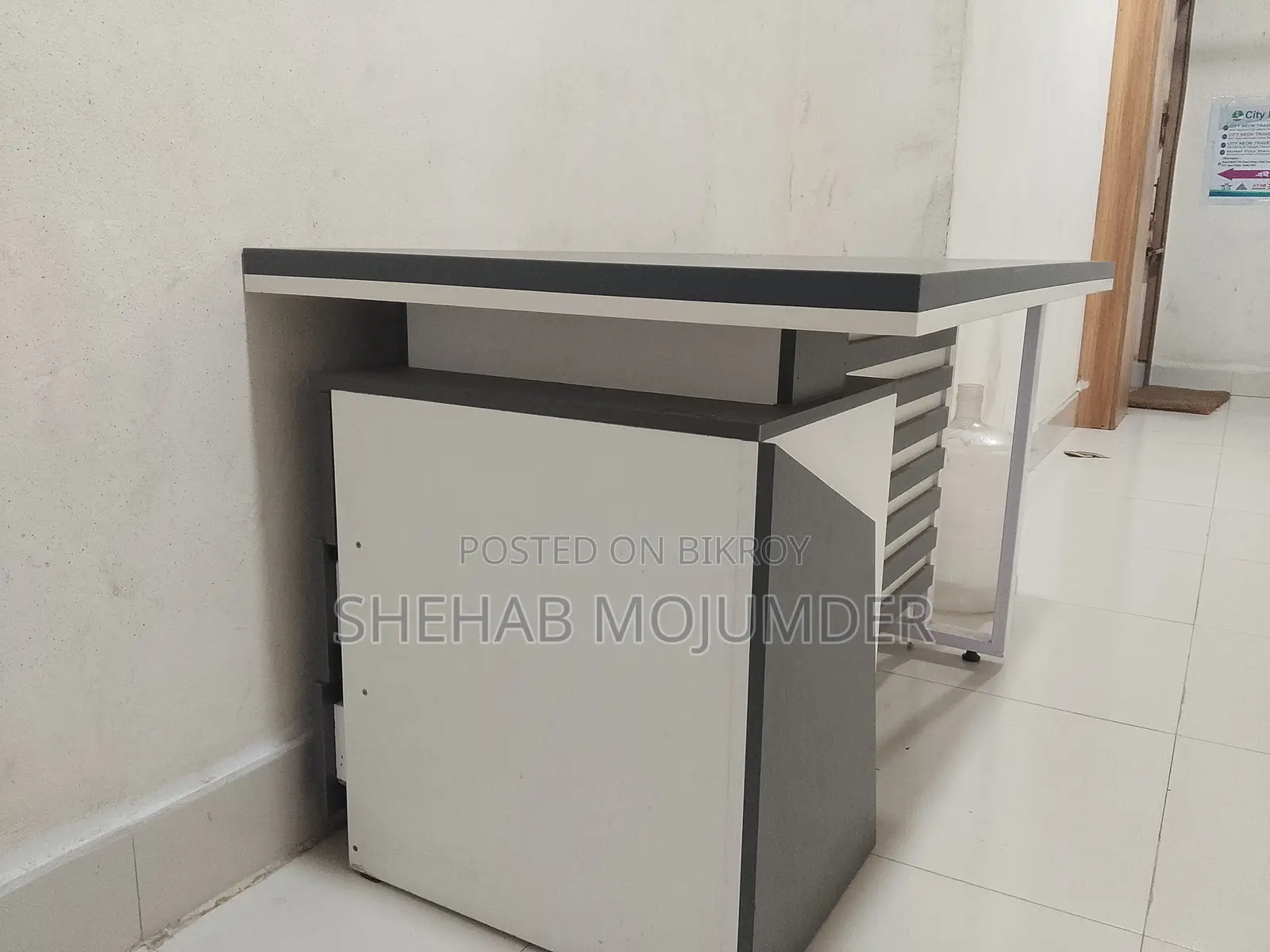 Premium Gaming Table