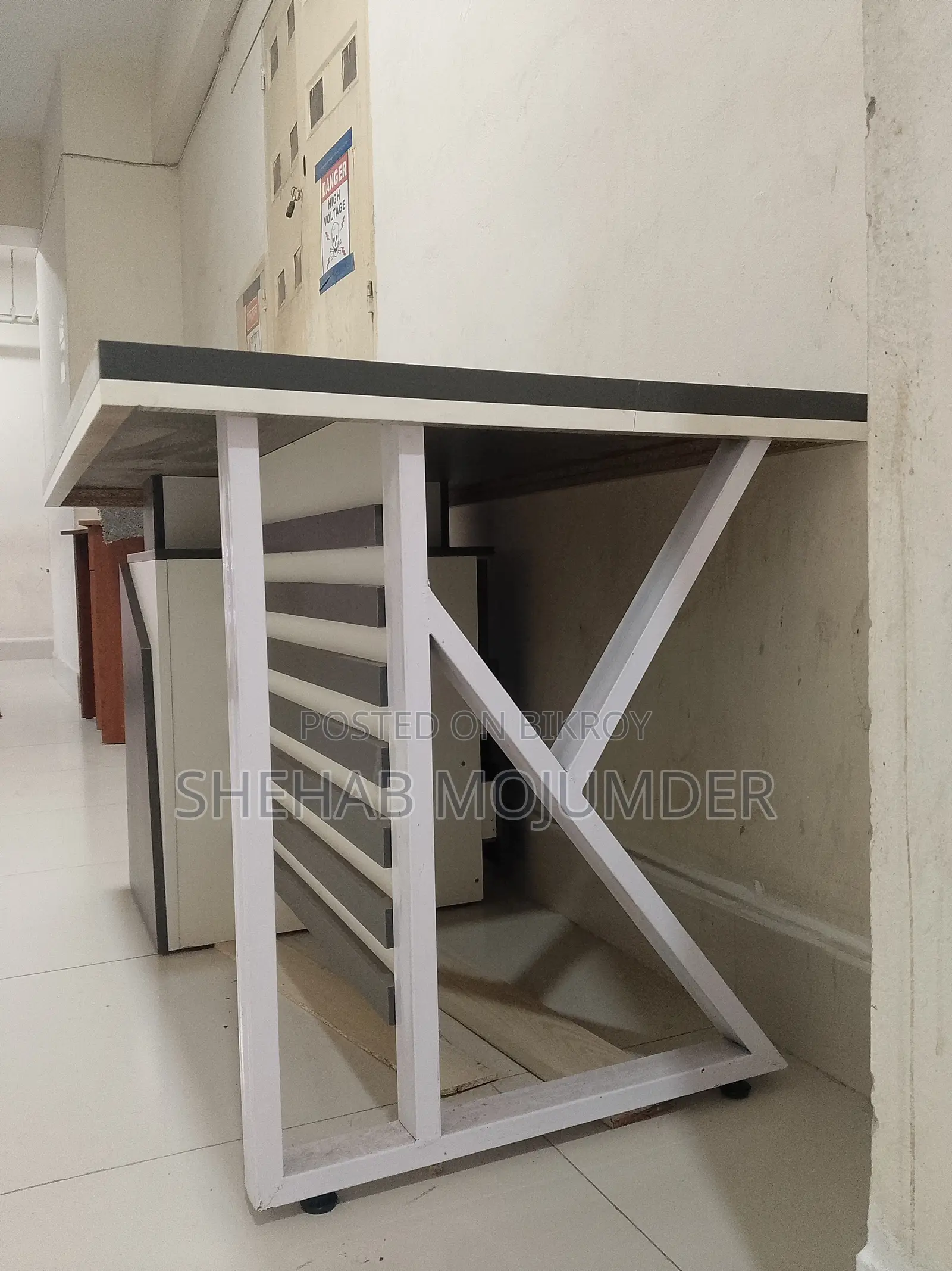 Premium Gaming Table