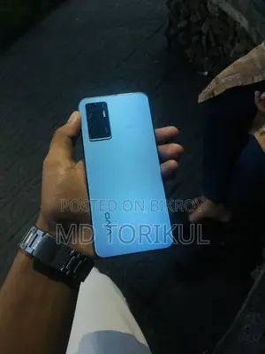 Vivo V23 128 GB Blue
