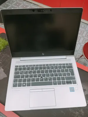 Laptop HP EliteBook 830 G5 8GB Intel Core i5 SSD 256GB