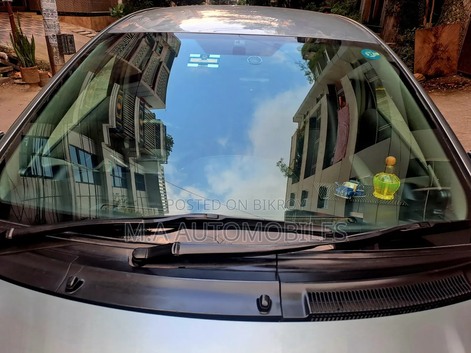 Toyota Vitz 2010 Gray