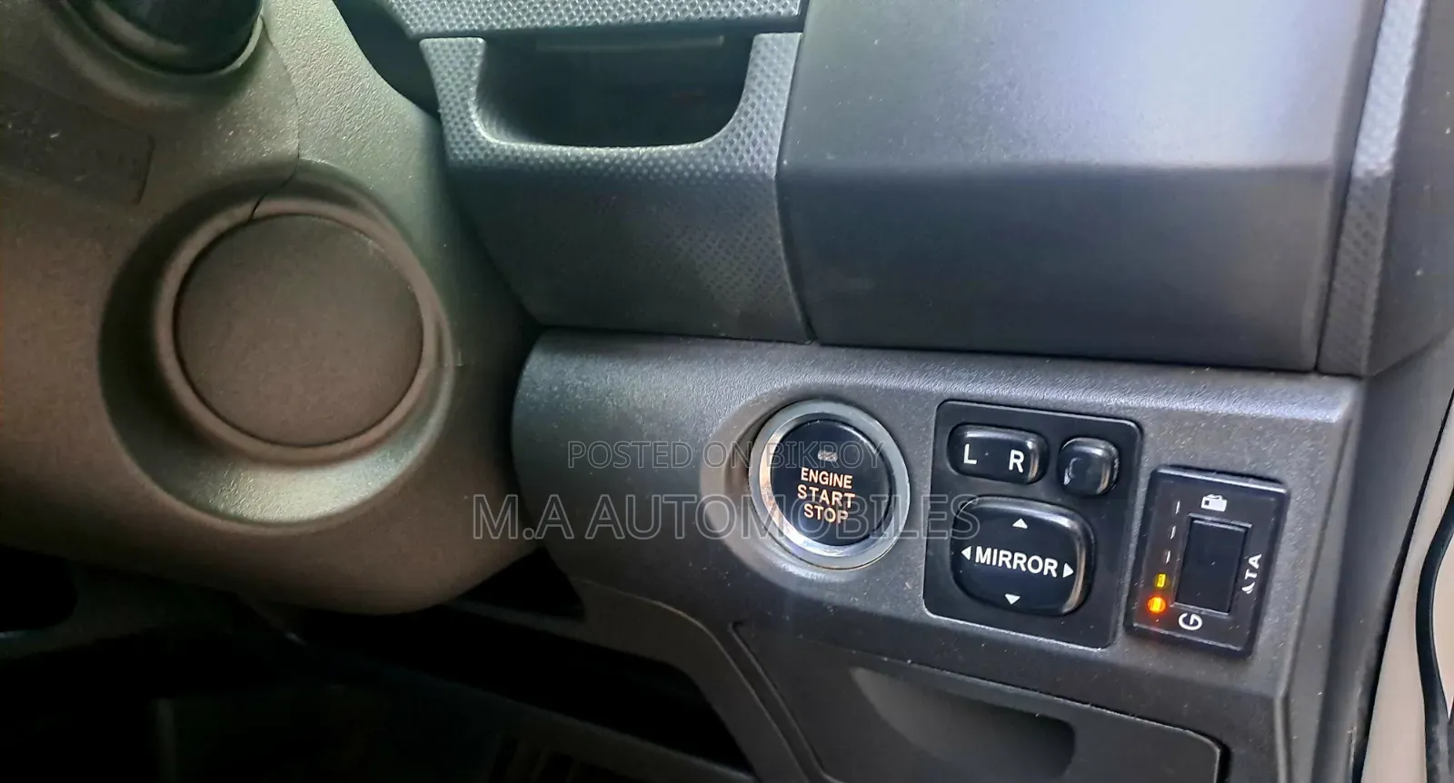 Toyota Vitz 2010 Gray