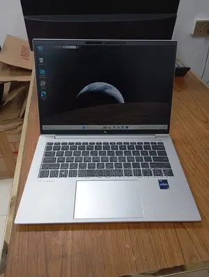 Laptop HP EliteBook 840 G9 16GB Intel Core i5 SSD 512GB