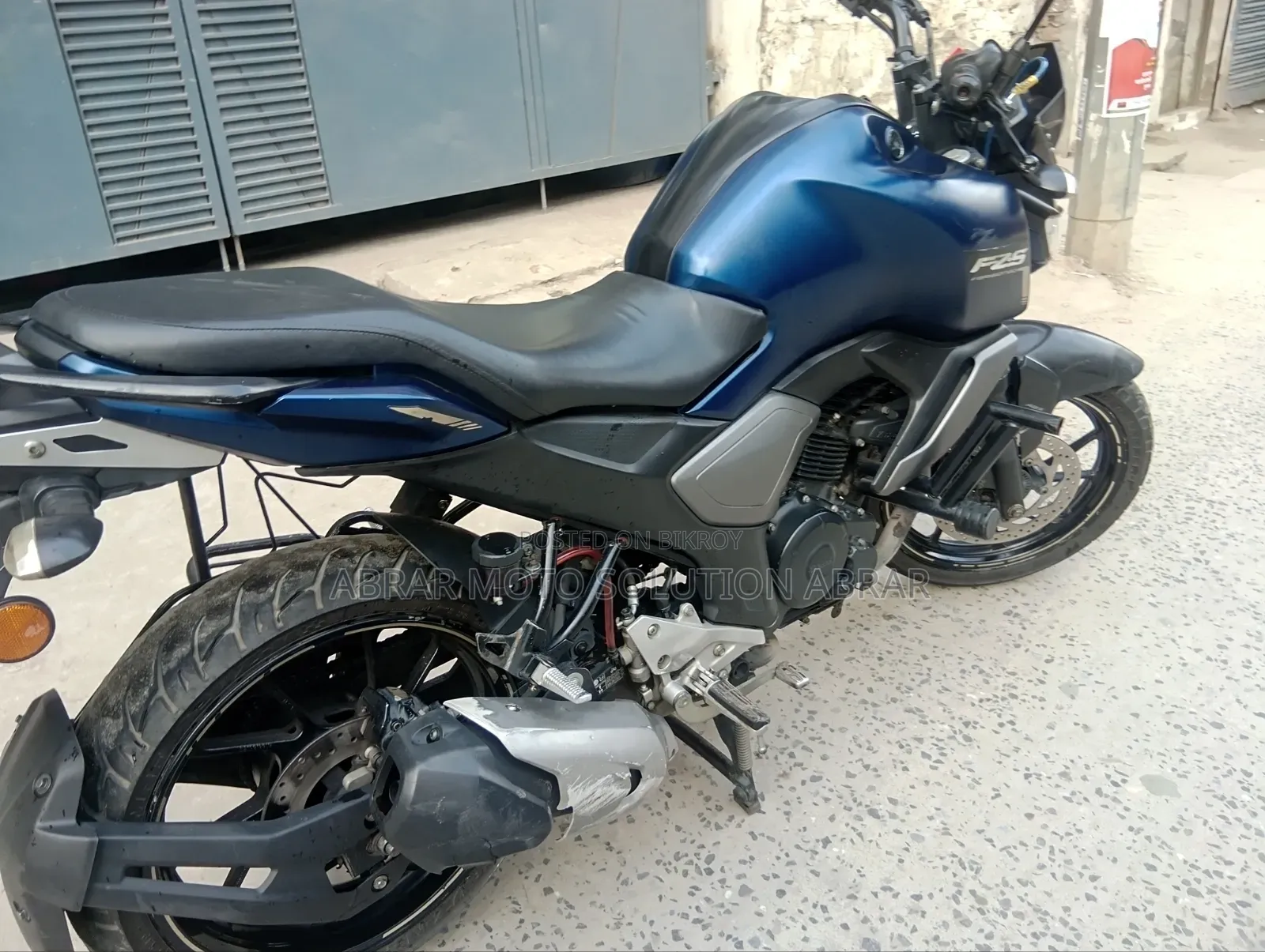 Yamaha R15 V3 2021 Blue