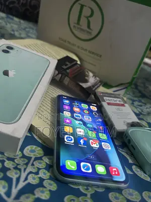 Apple iPhone 11 64 GB Green