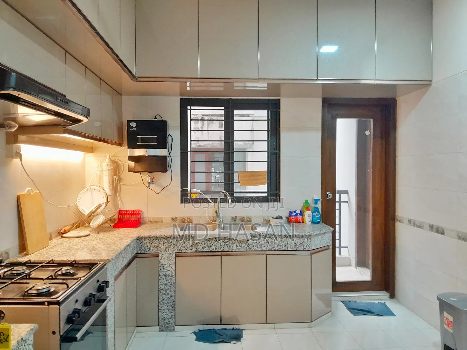 Furnished 4bdrm Apartment in Fully Furnished for rent