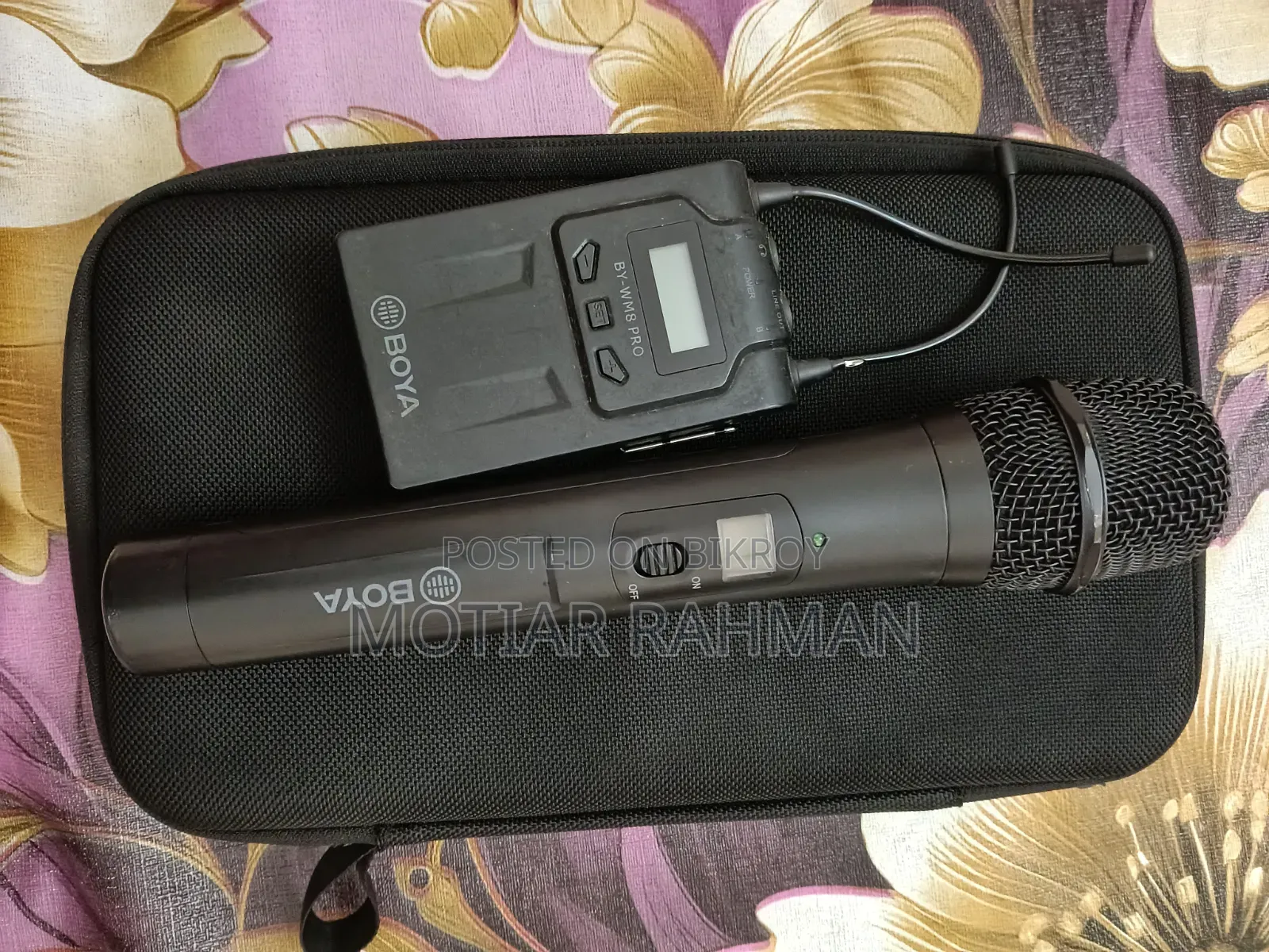 Boya BY-WM8 Pro-K3 Microphone for urgent sale.