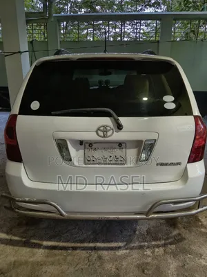 টয়োটা করোল্লা ফিল্ডার ২০০৫ অফ হোয়াইট