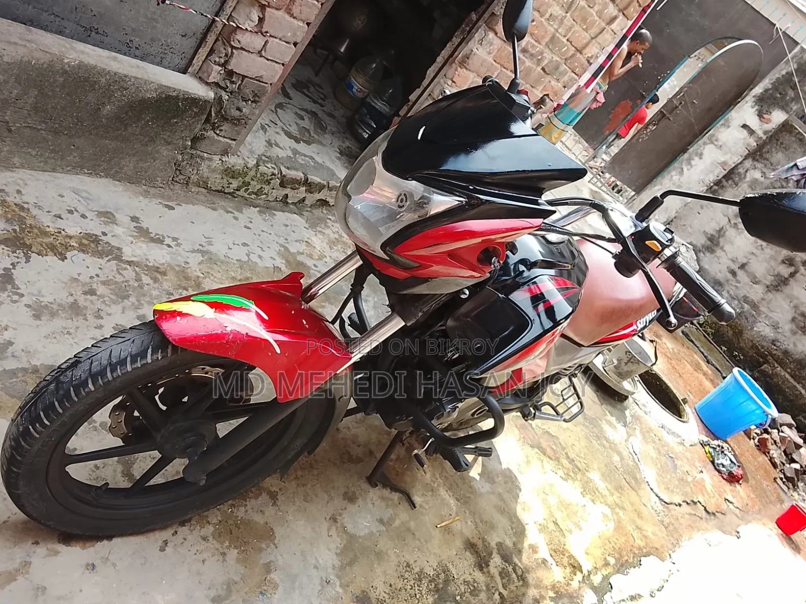 টিভিএস স্ট্রাইকার ১২৫ ২০১৮ কালো