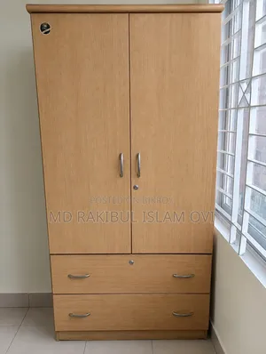 Otobi Almari