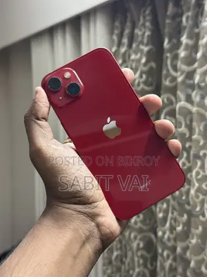 Apple iPhone 13 128 GB Red
