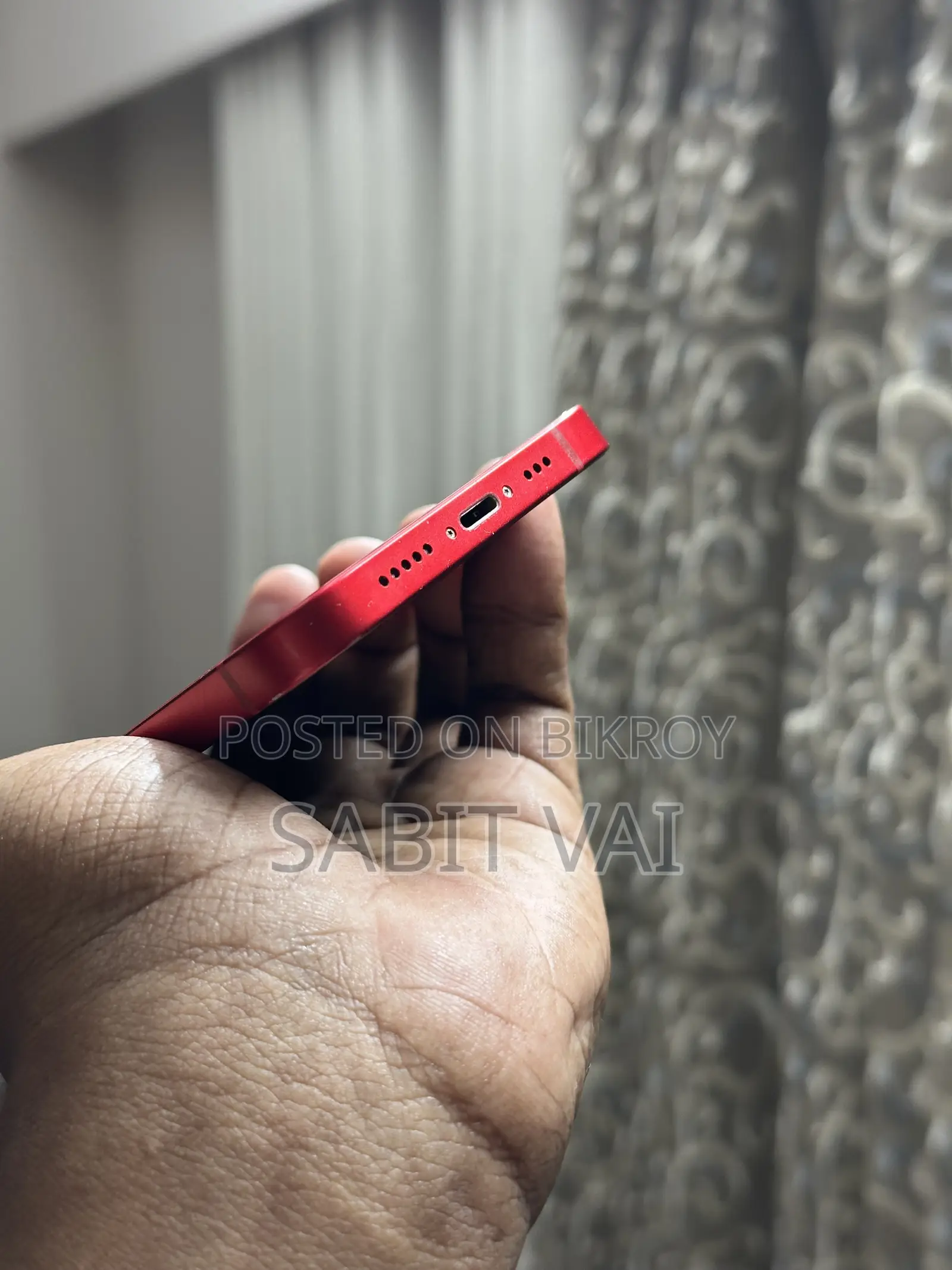 Apple iPhone 13 128 GB Red