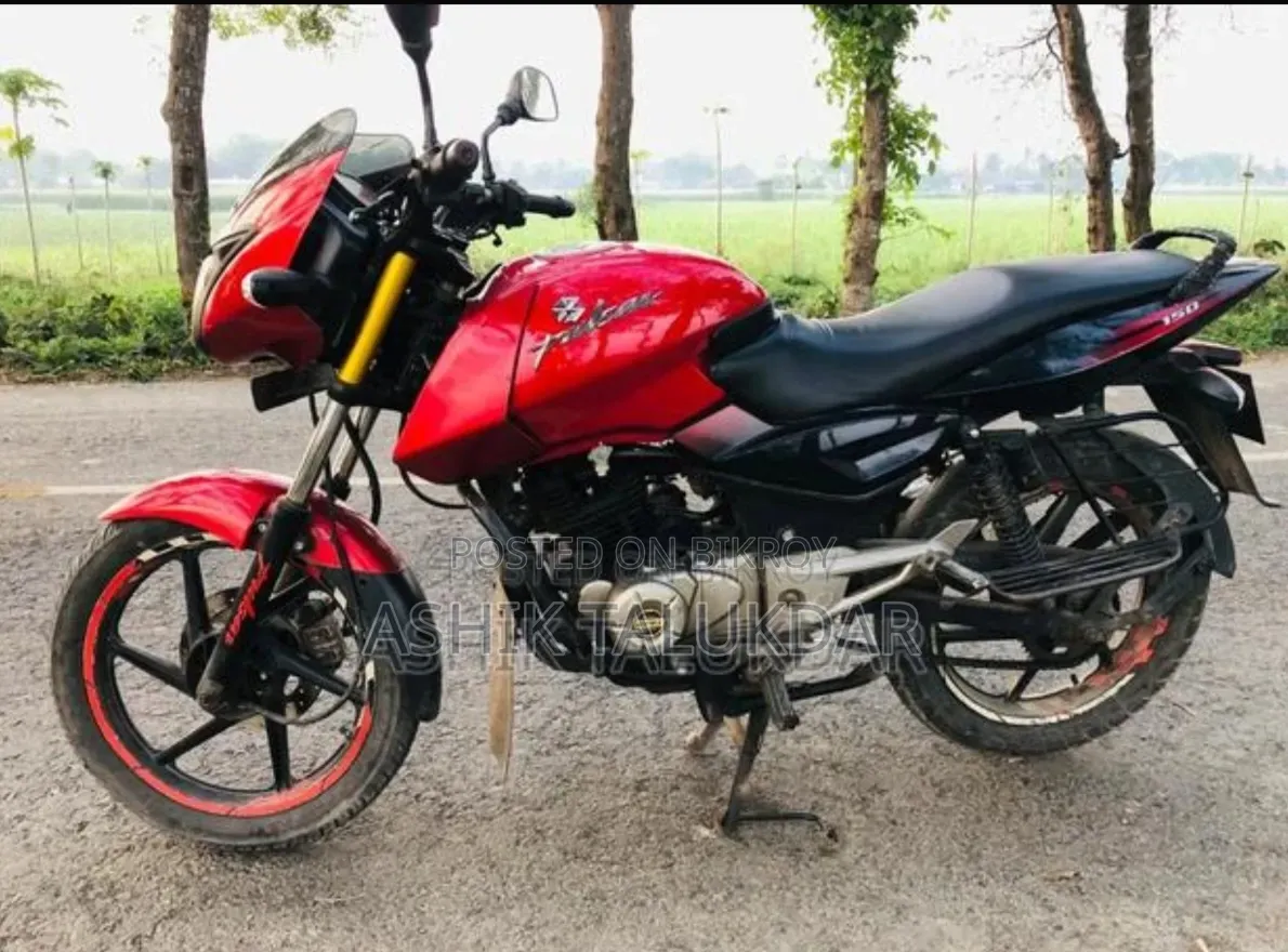 Bajaj Pulsar 150 2016 Red