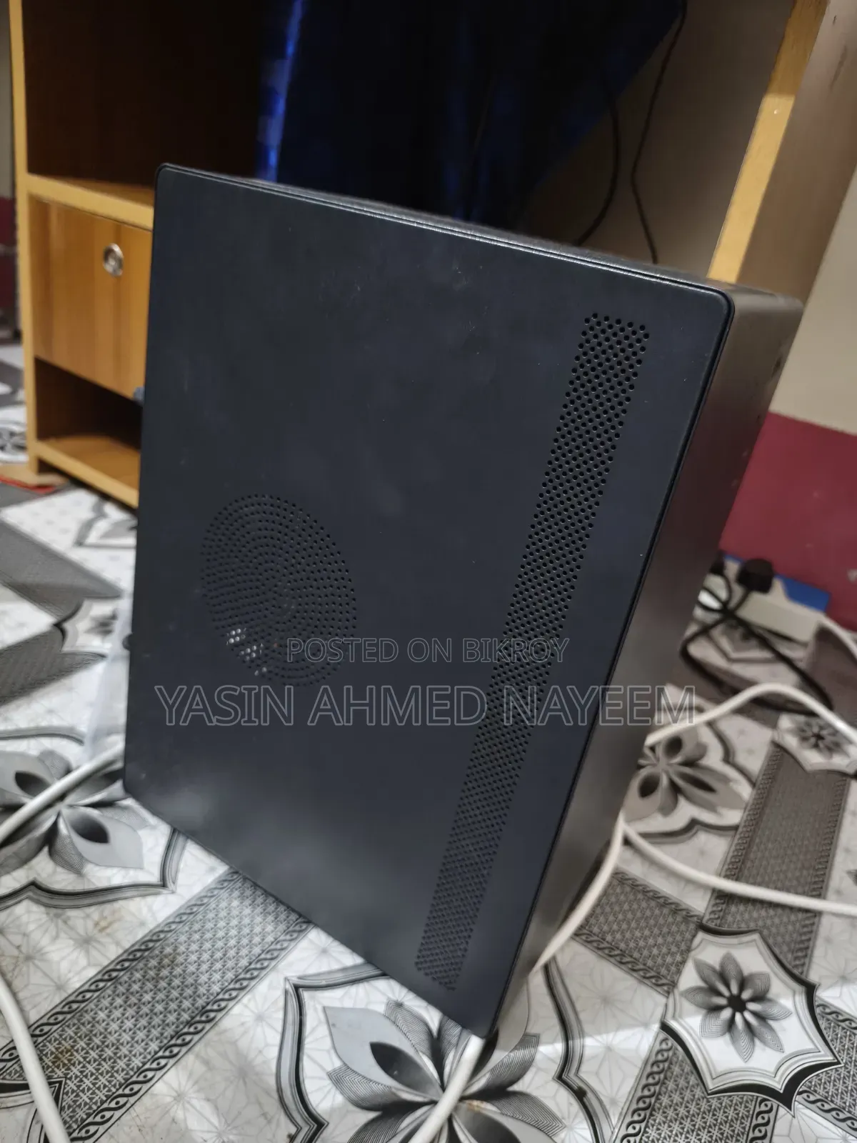 Complete PC Setup for Sale | Core I5, 8GB RAM, SSD, 19" Monitor & Table