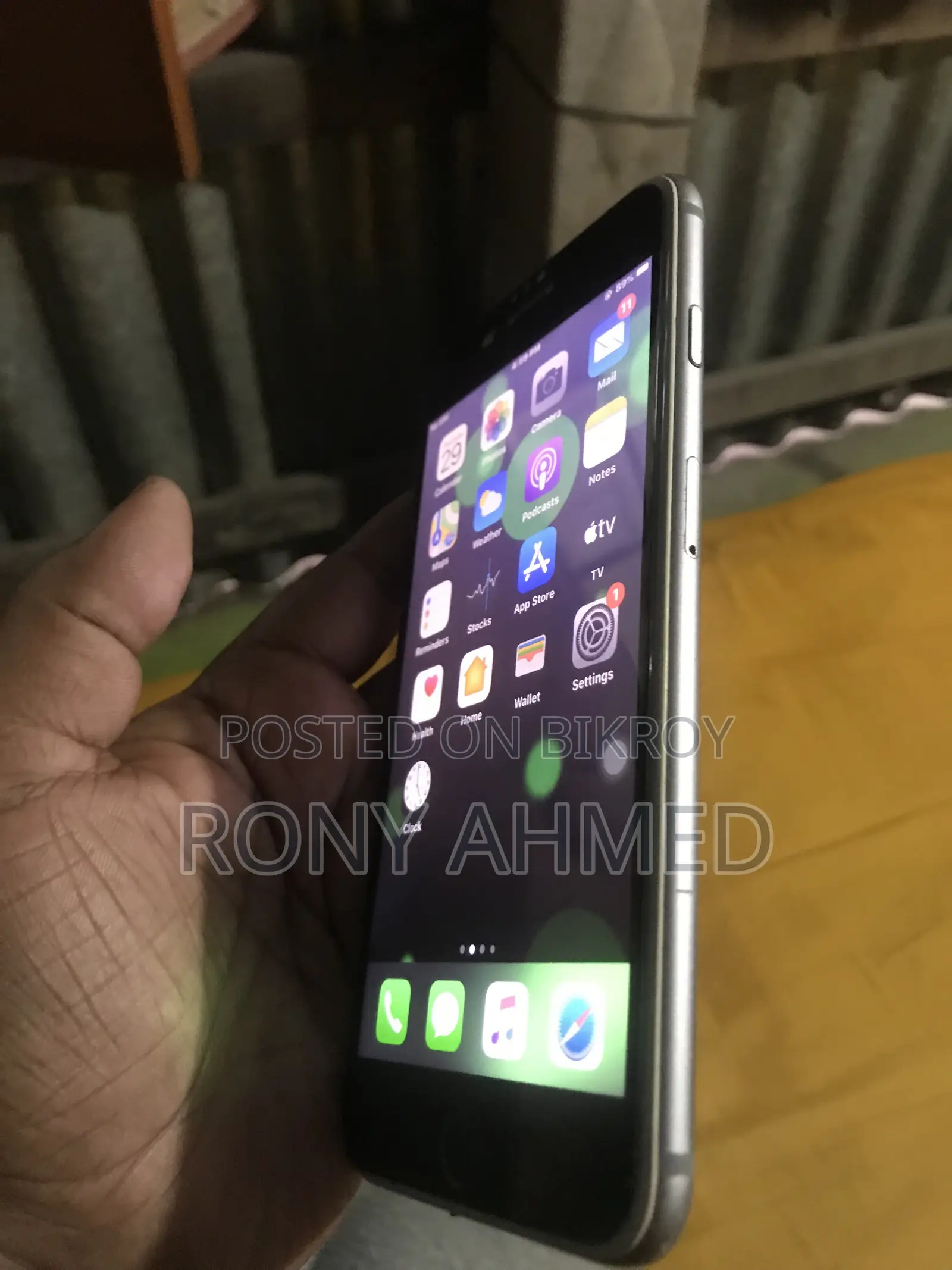 অ্যাপল আইফোন ৬এস প্লাস ৬৪ জিবি গোল্ড