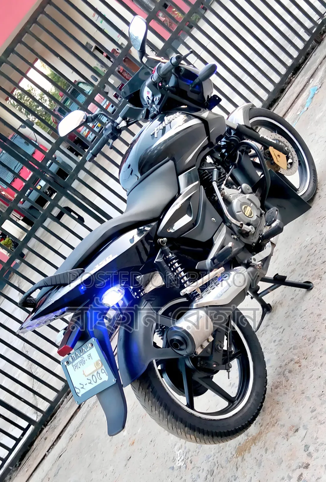 Bajaj Pulsar 150 2018 Black